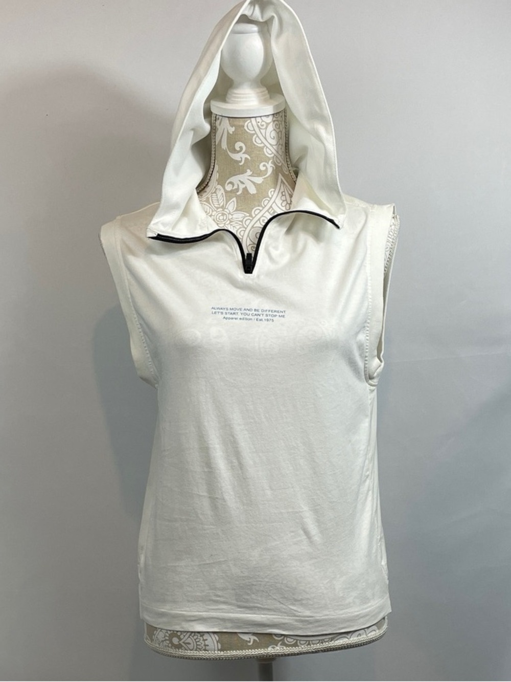 Women's White Sleeveless Hooded Zip-Front Tee